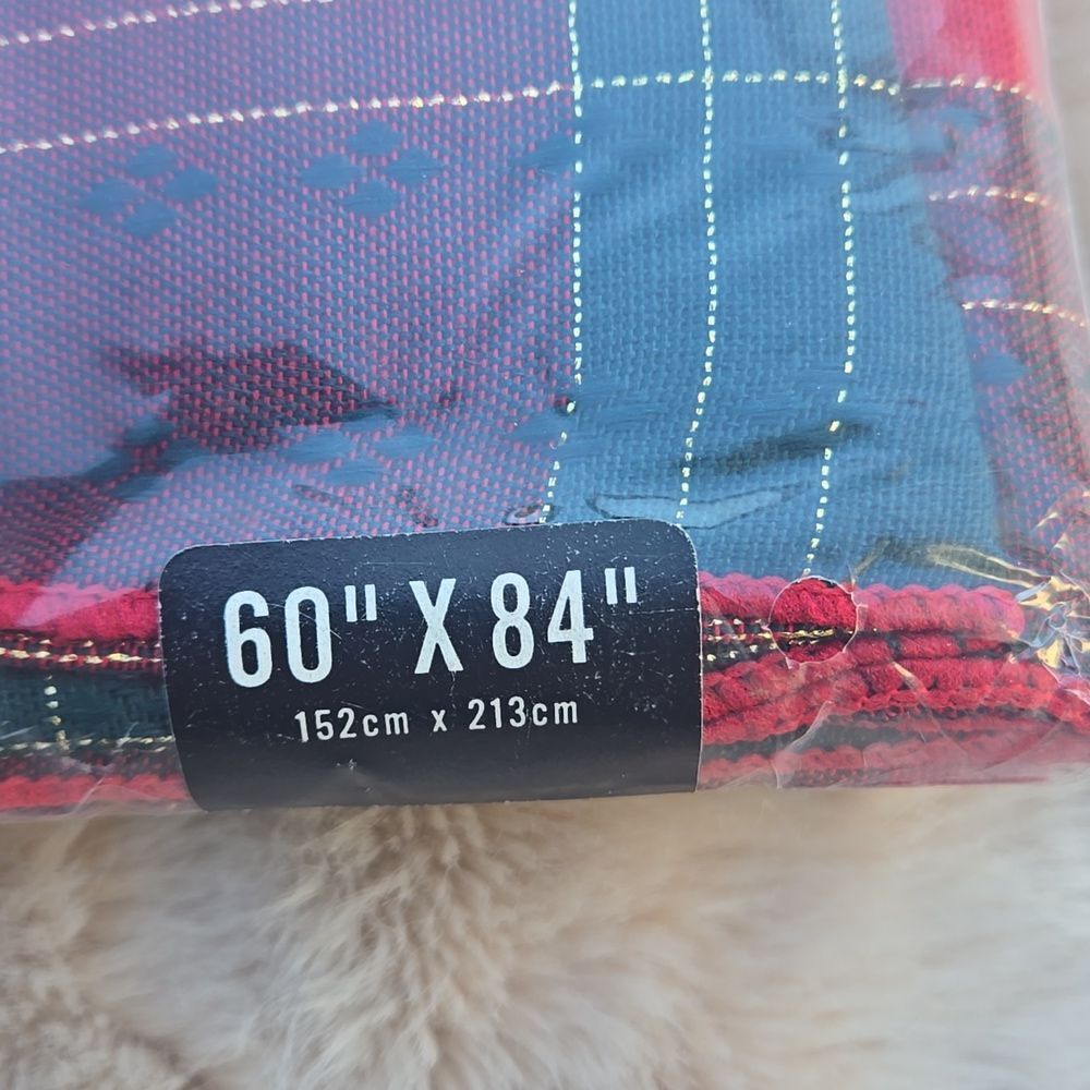 RED AND GREEN PLAID WYETH GOLD HOLIDAY TABLECLOTH, RECTANGLE 60X84 NEW - Picture 2 of 6
